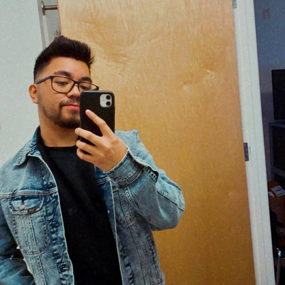 Meet your Posher, Carl - Picture 1 of 1